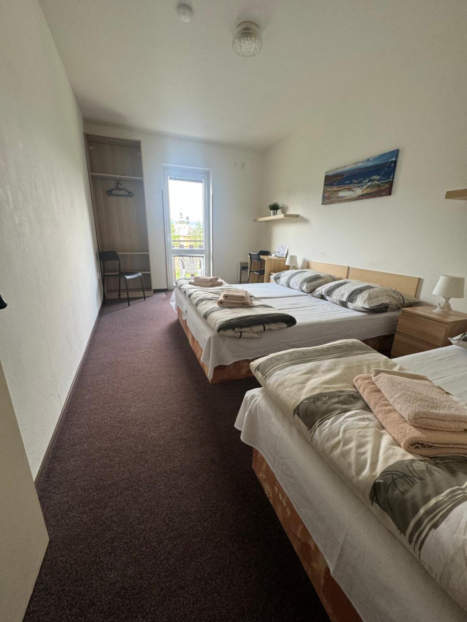 Hotel Formule Ντέτσιν Εξωτερικό φωτογραφία